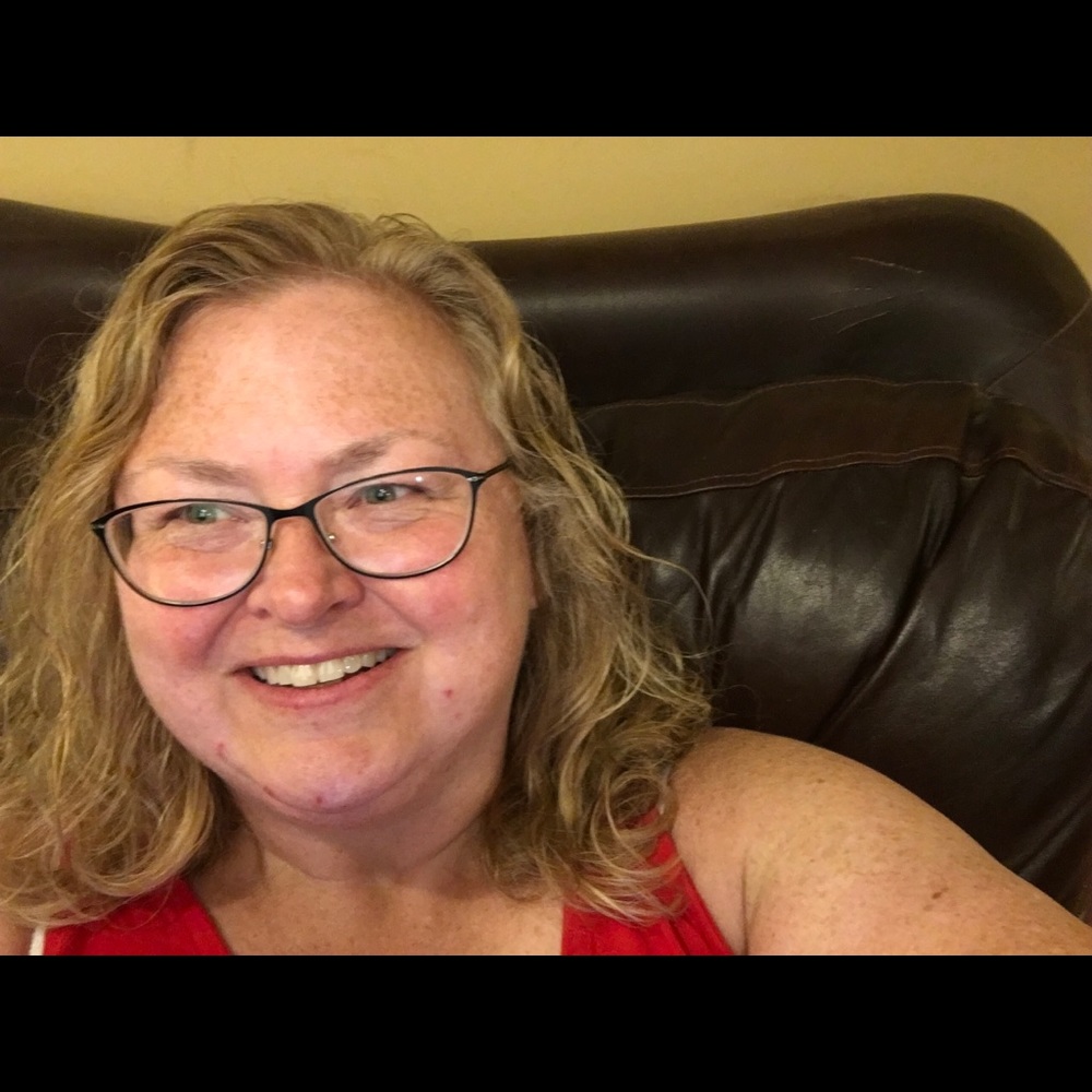 Meet your Posher, Tania